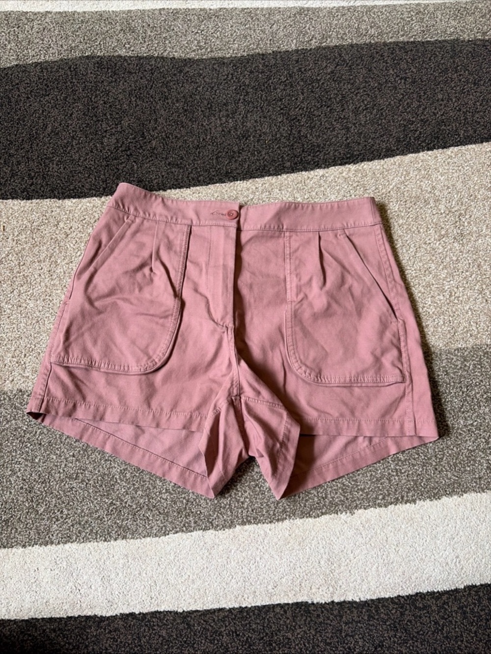 lululemon athletica Rose High-Waist Utility Shorts